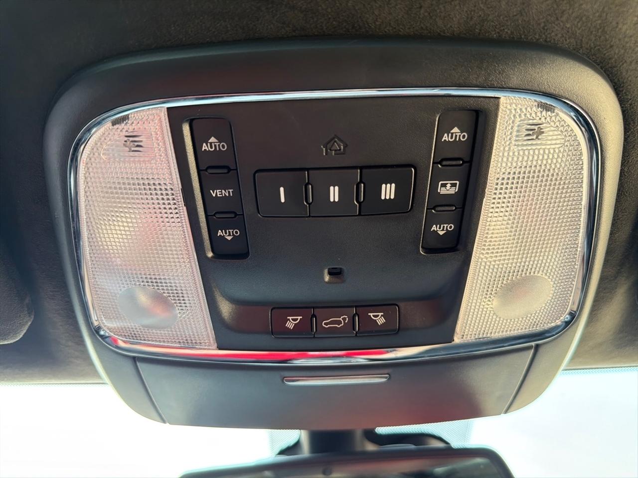 Jeep Grand Cherokee 4WD 4dr Summit 2014