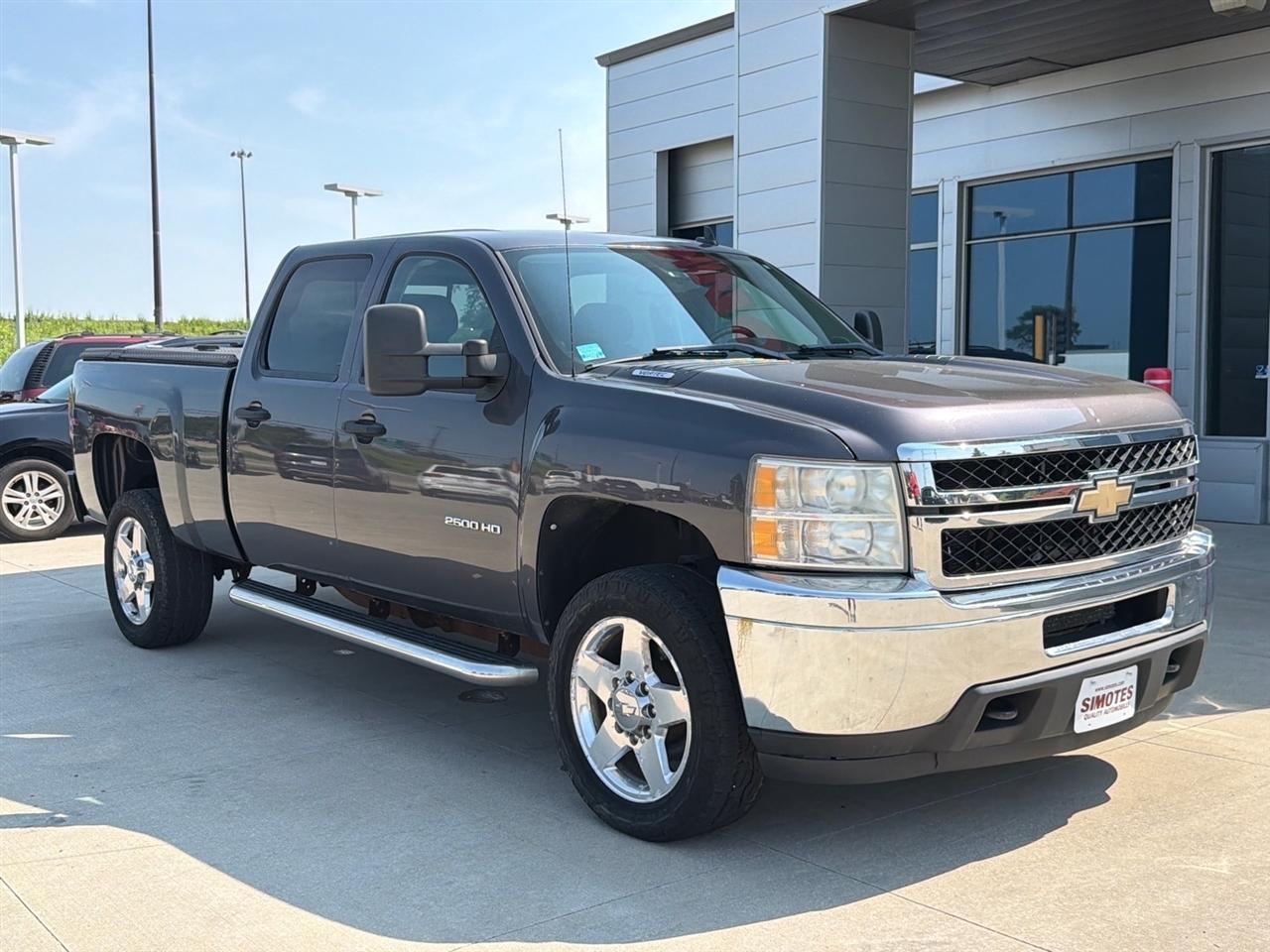 Chevrolet Silverado 2500HD 4WD Crew Cab 153.7" LT 2011