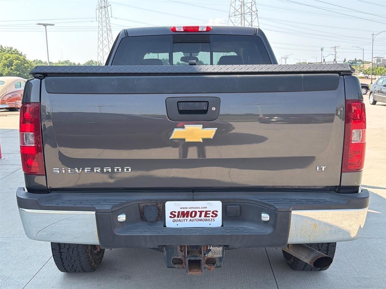 Chevrolet Silverado 2500HD 4WD Crew Cab 153.7" LT 2011