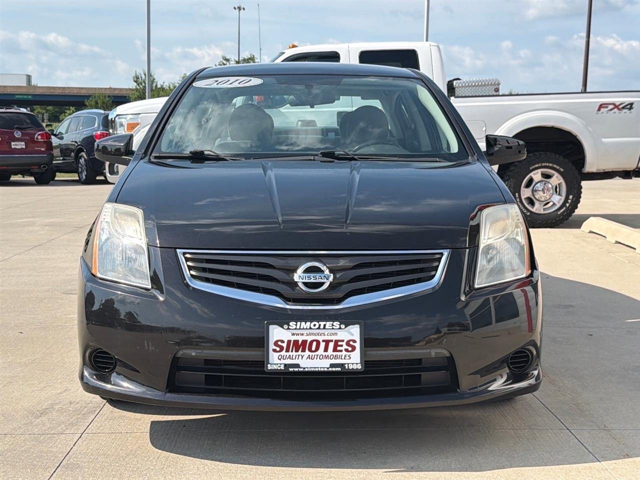 Nissan Sentra 4dr Sdn I4 CVT 2.0 S 2010