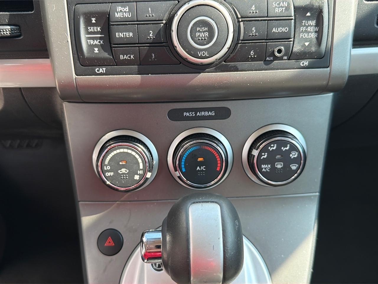 Nissan Sentra 4dr Sdn I4 CVT 2.0 S 2010