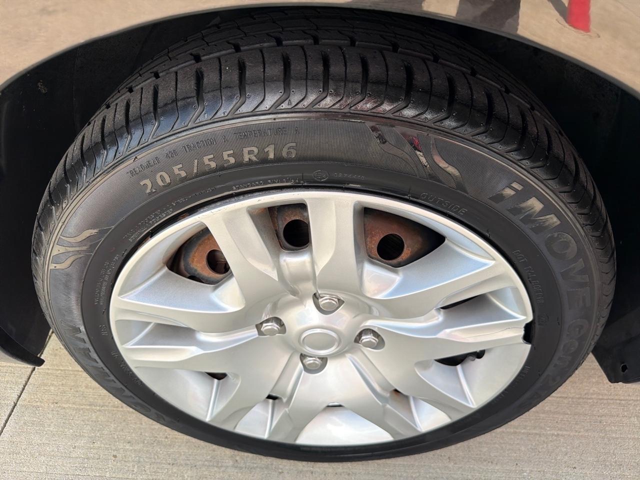 Nissan Sentra 4dr Sdn I4 CVT 2.0 S 2010