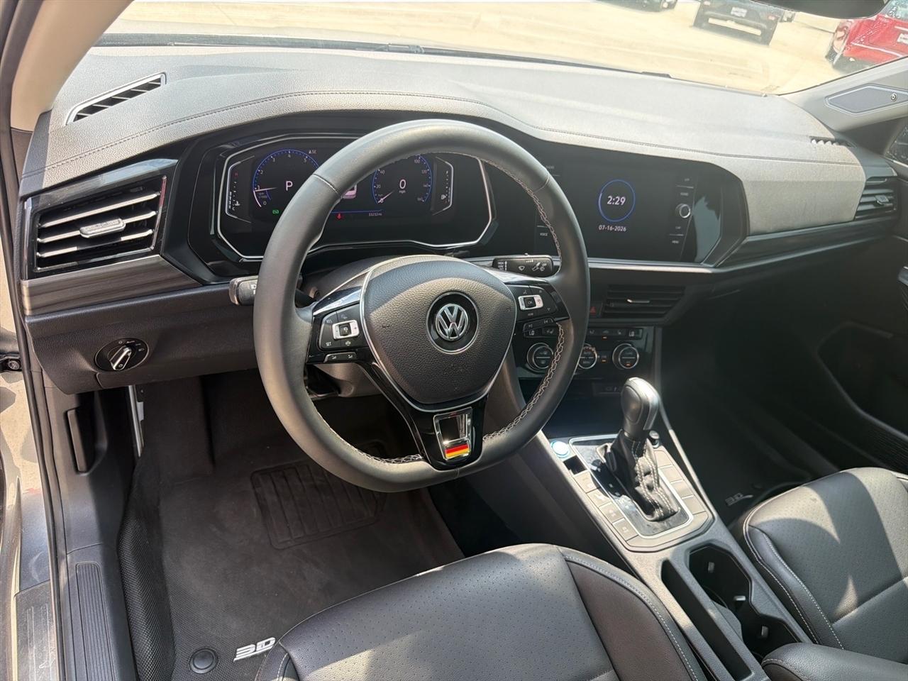 Volkswagen Jetta SEL Auto 2021