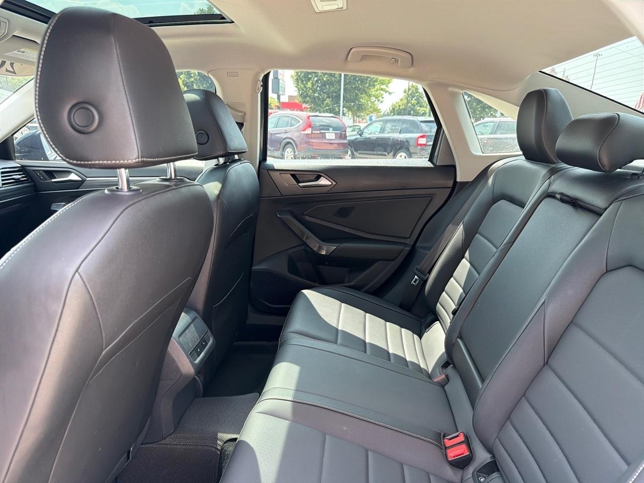Volkswagen Jetta SEL Auto 2021