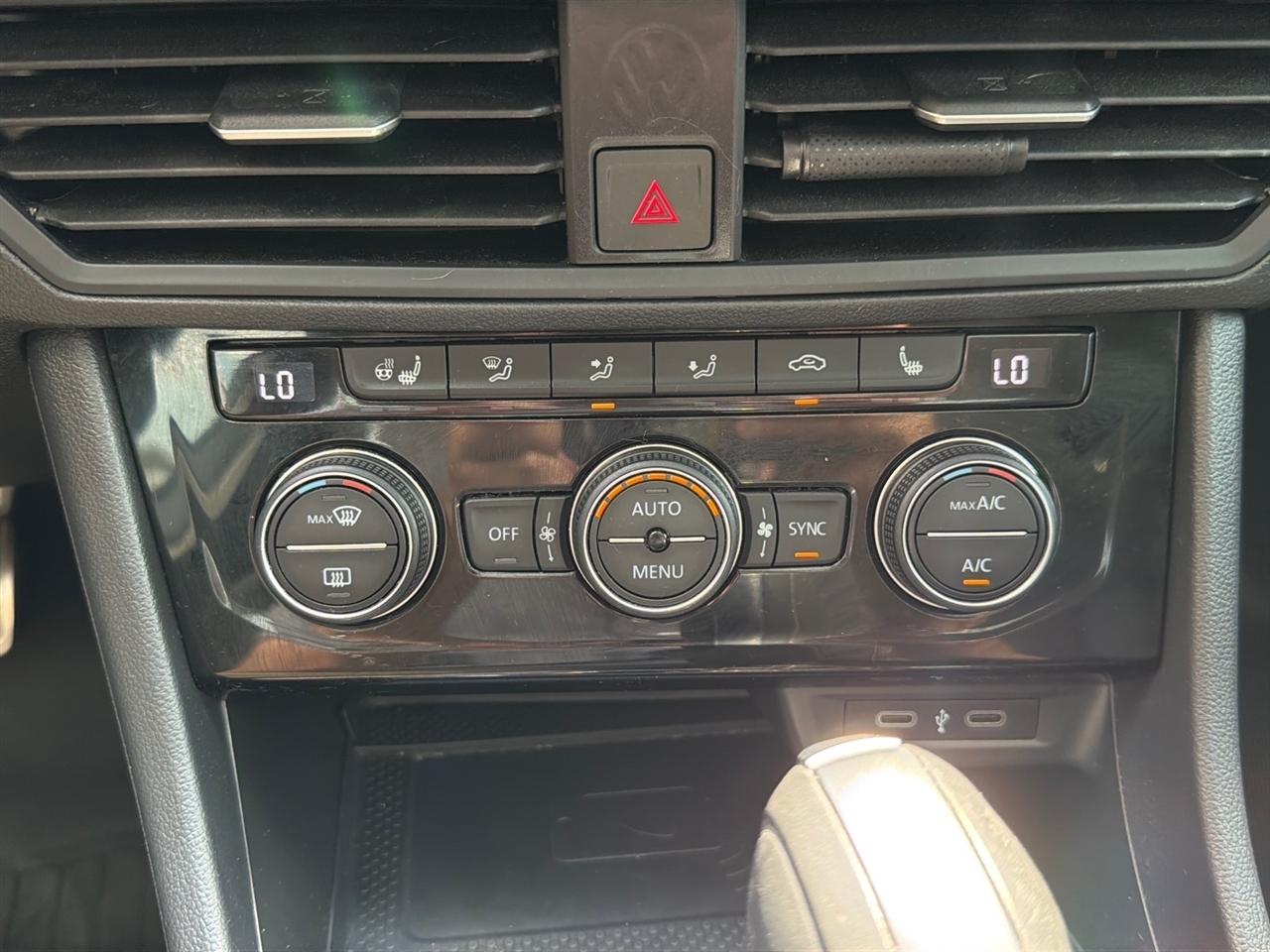 Volkswagen Jetta SEL Auto 2021