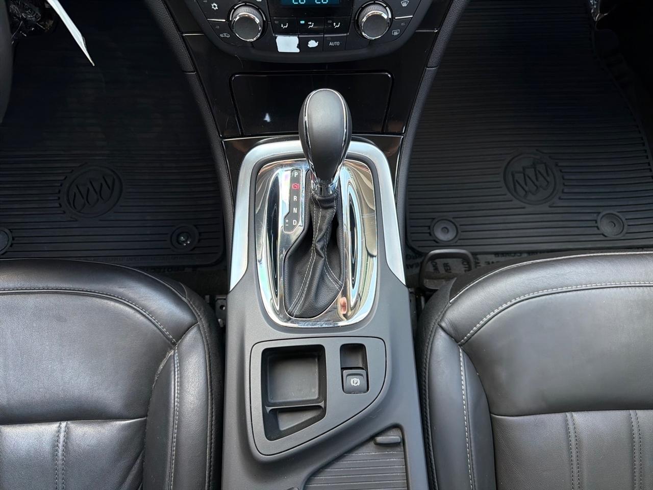 Buick Regal 4dr Sdn Base 2012