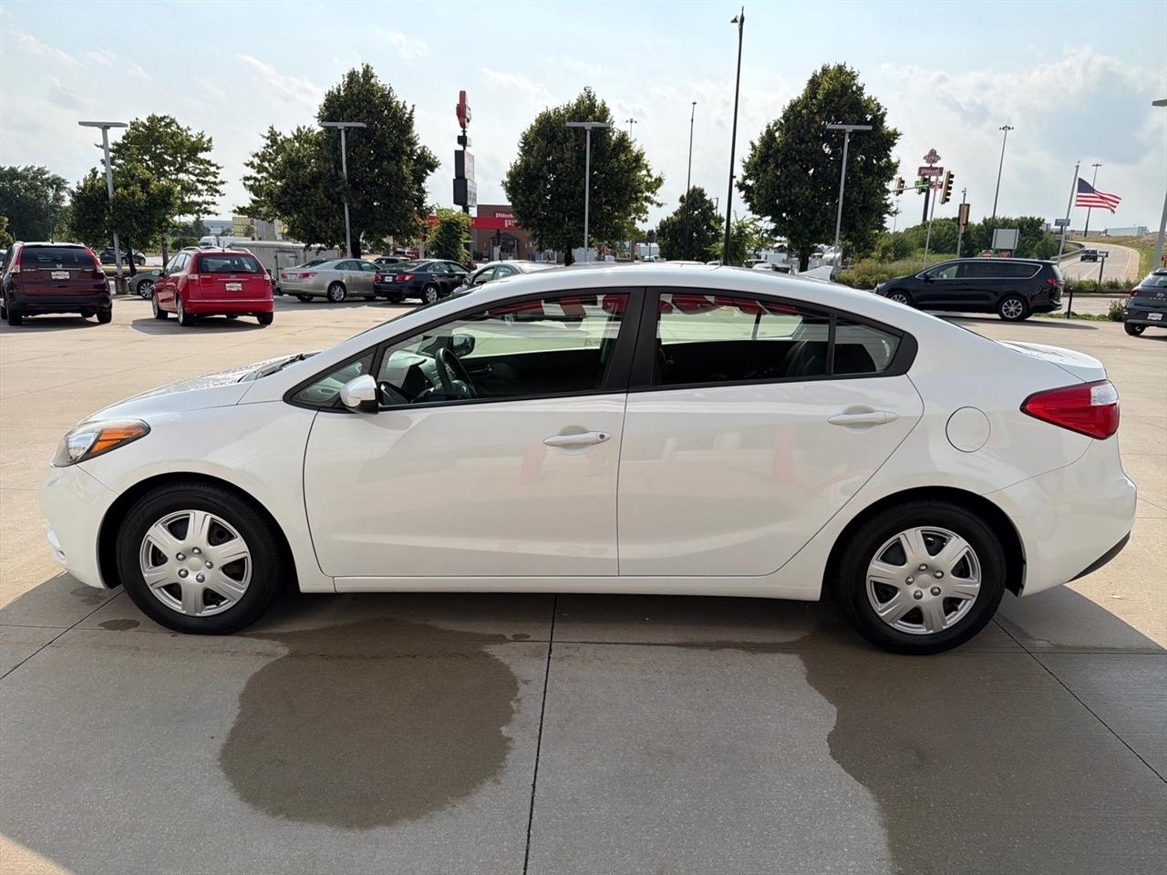 Kia Forte 4dr Sdn Auto LX 2016