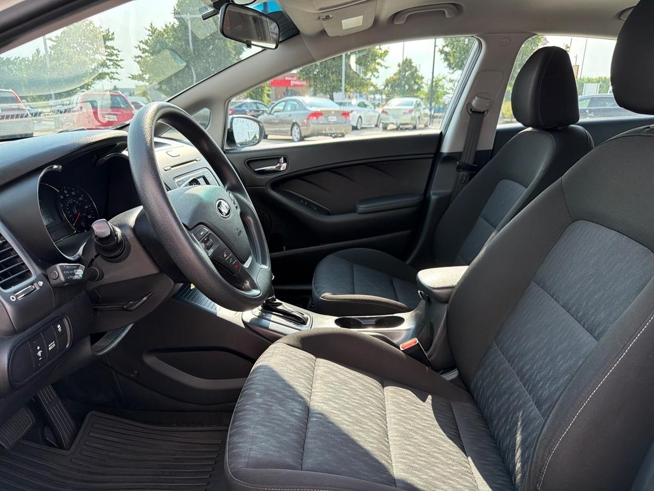 Kia Forte 4dr Sdn Auto LX 2016