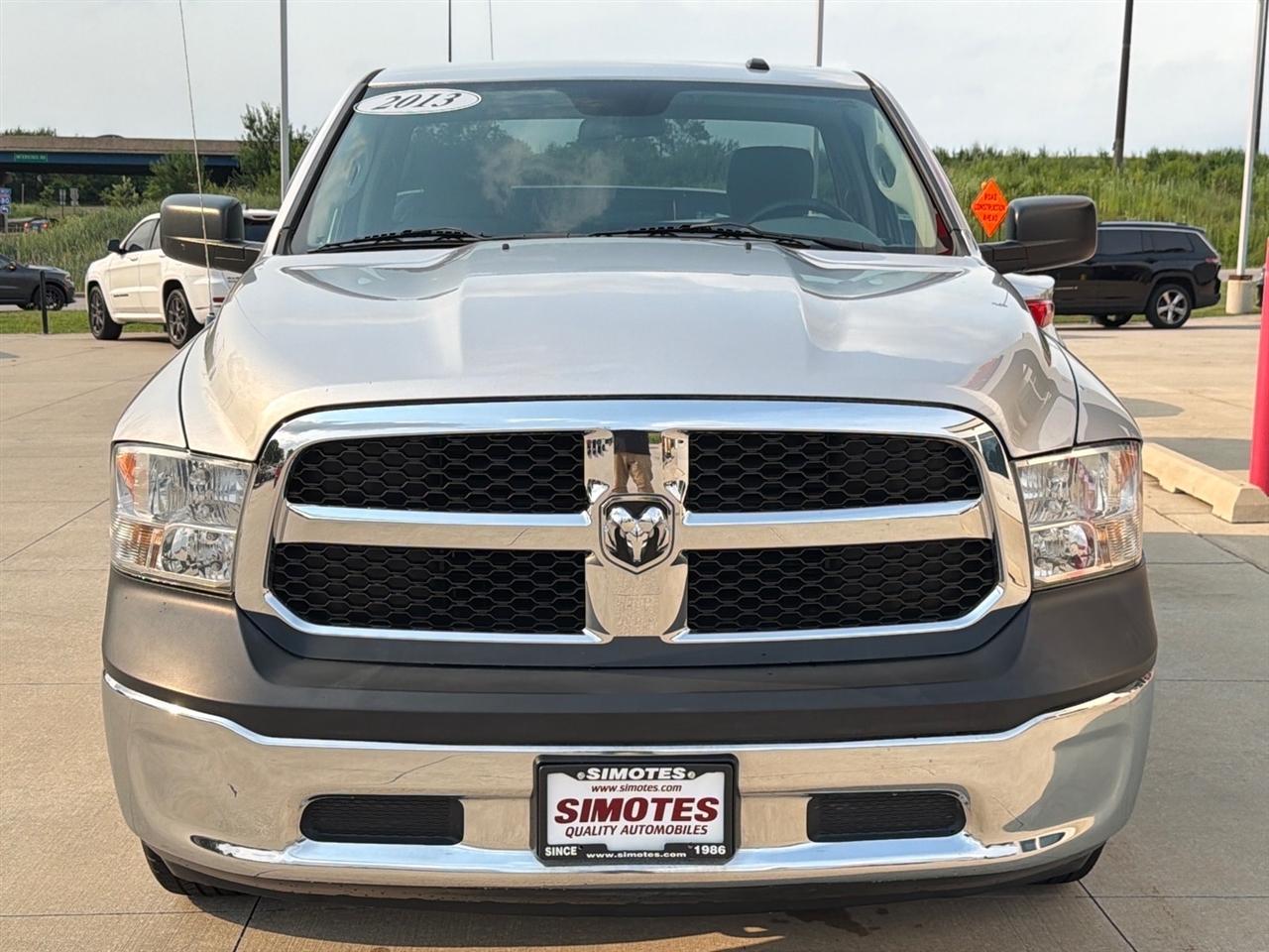 RAM 1500 4WD Reg Cab 120.5" Tradesman 2013