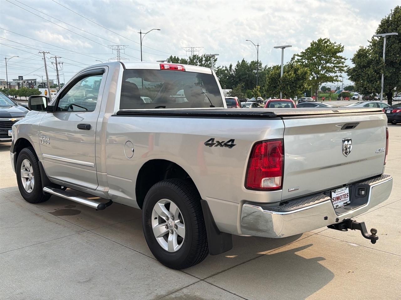 RAM 1500 4WD Reg Cab 120.5" Tradesman 2013