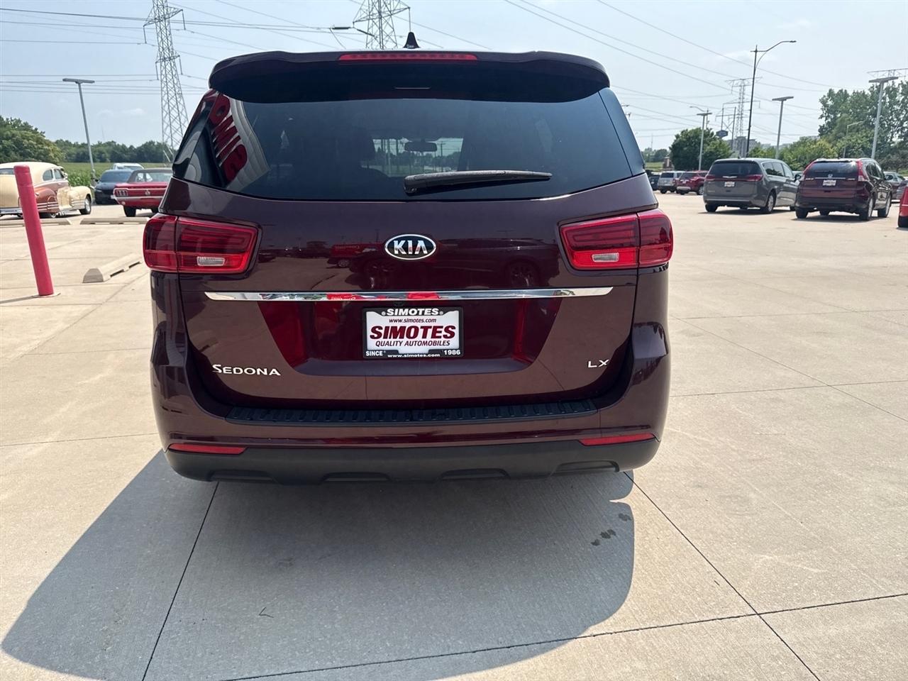 Kia Sedona LX FWD 2020