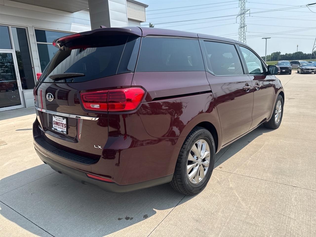 Kia Sedona LX FWD 2020