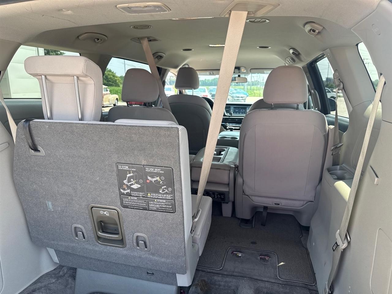 Kia Sedona LX FWD 2020