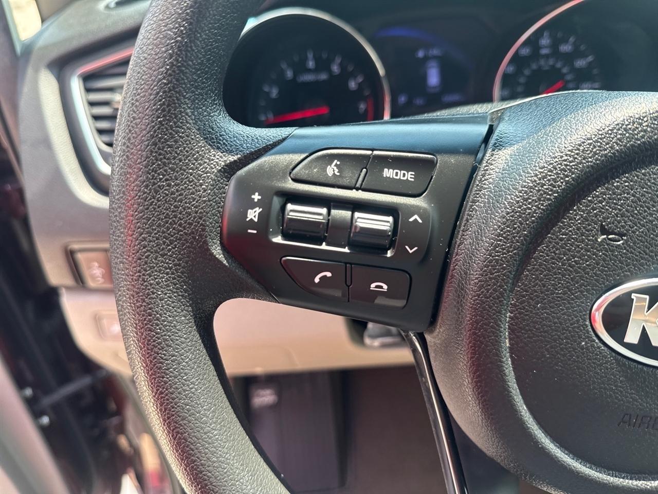 Kia Sedona LX FWD 2020