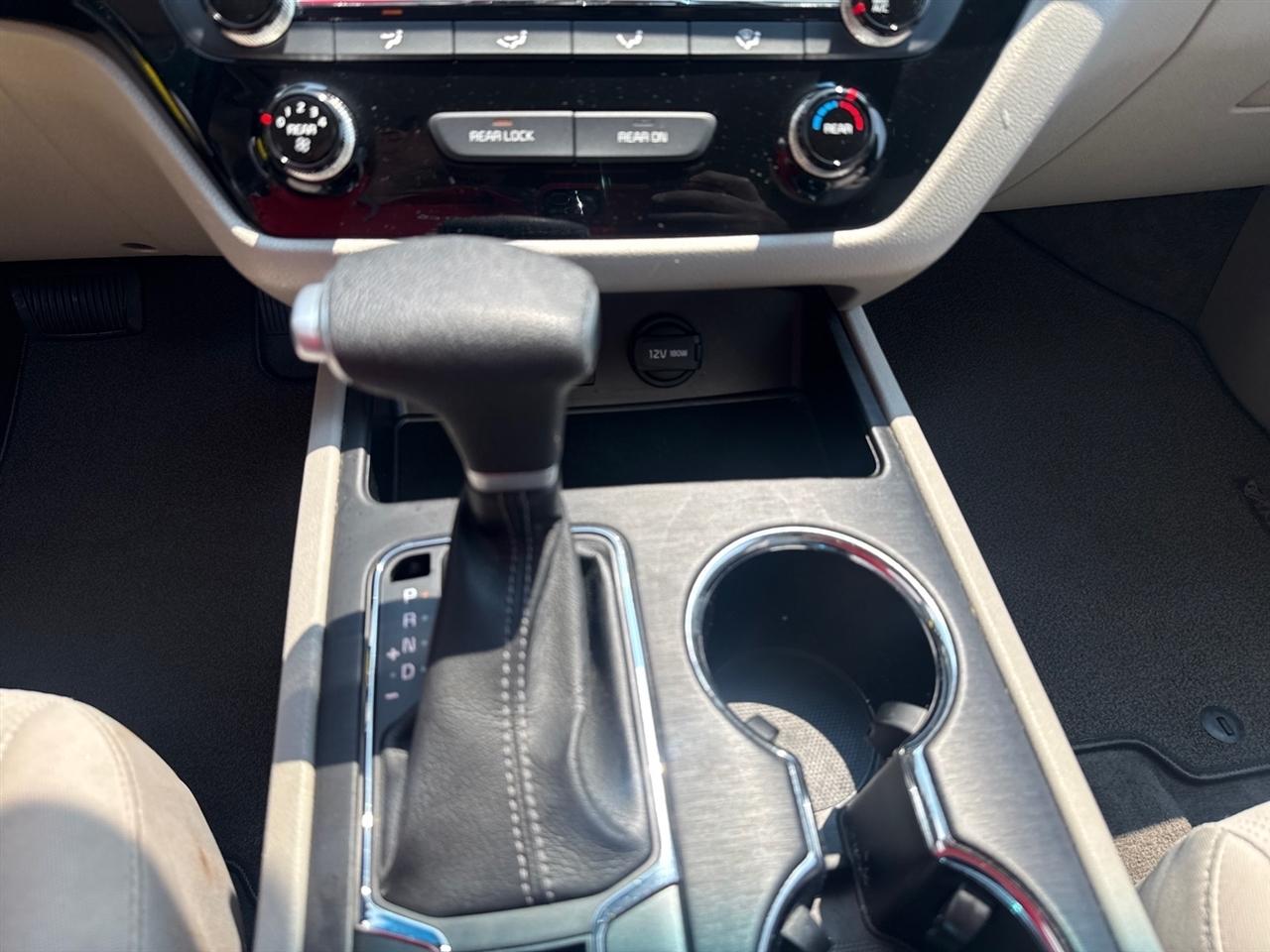 Kia Sedona LX FWD 2020