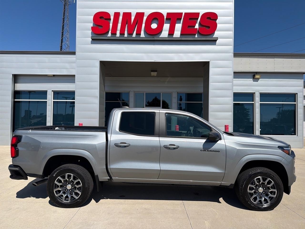 2024 Chevrolet Colorado 2WD Crew Cab LT