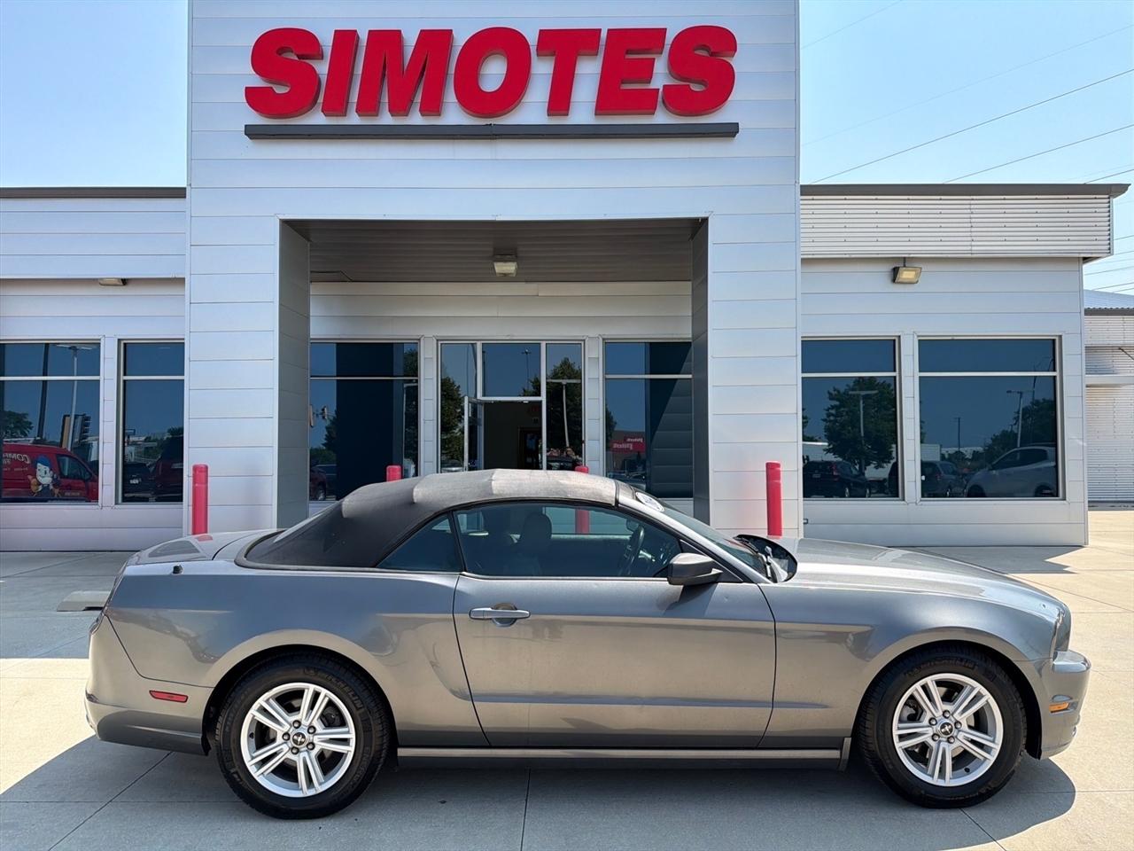 2014 Ford Mustang 2dr Conv V6