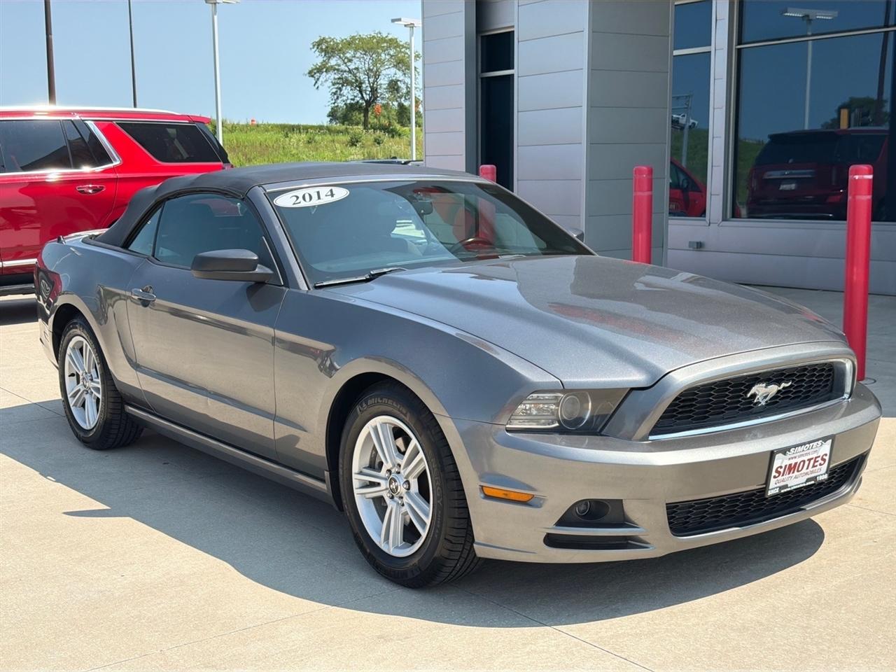 Ford Mustang 2dr Conv V6 2014