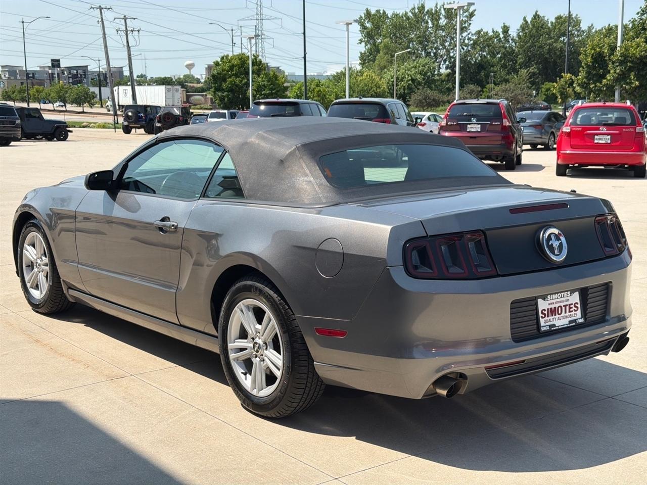 Ford Mustang 2dr Conv V6 2014