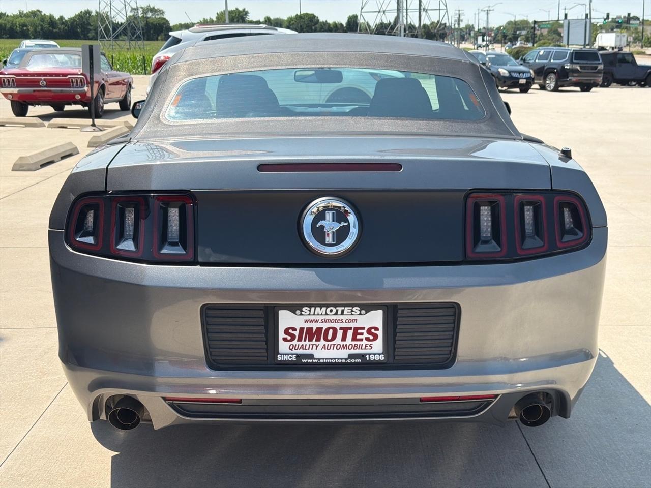 Ford Mustang 2dr Conv V6 2014