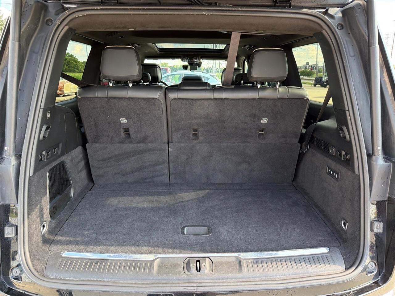 Jeep Grand Wagoneer Series II 4x4 2023