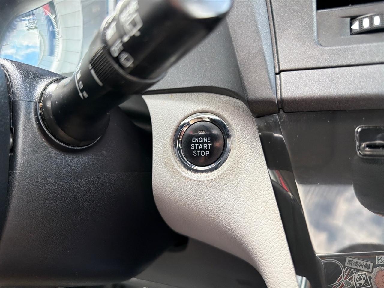 Toyota Sienna XLE Auto Access Seat FWD 7-Passenger (Natl) 2019