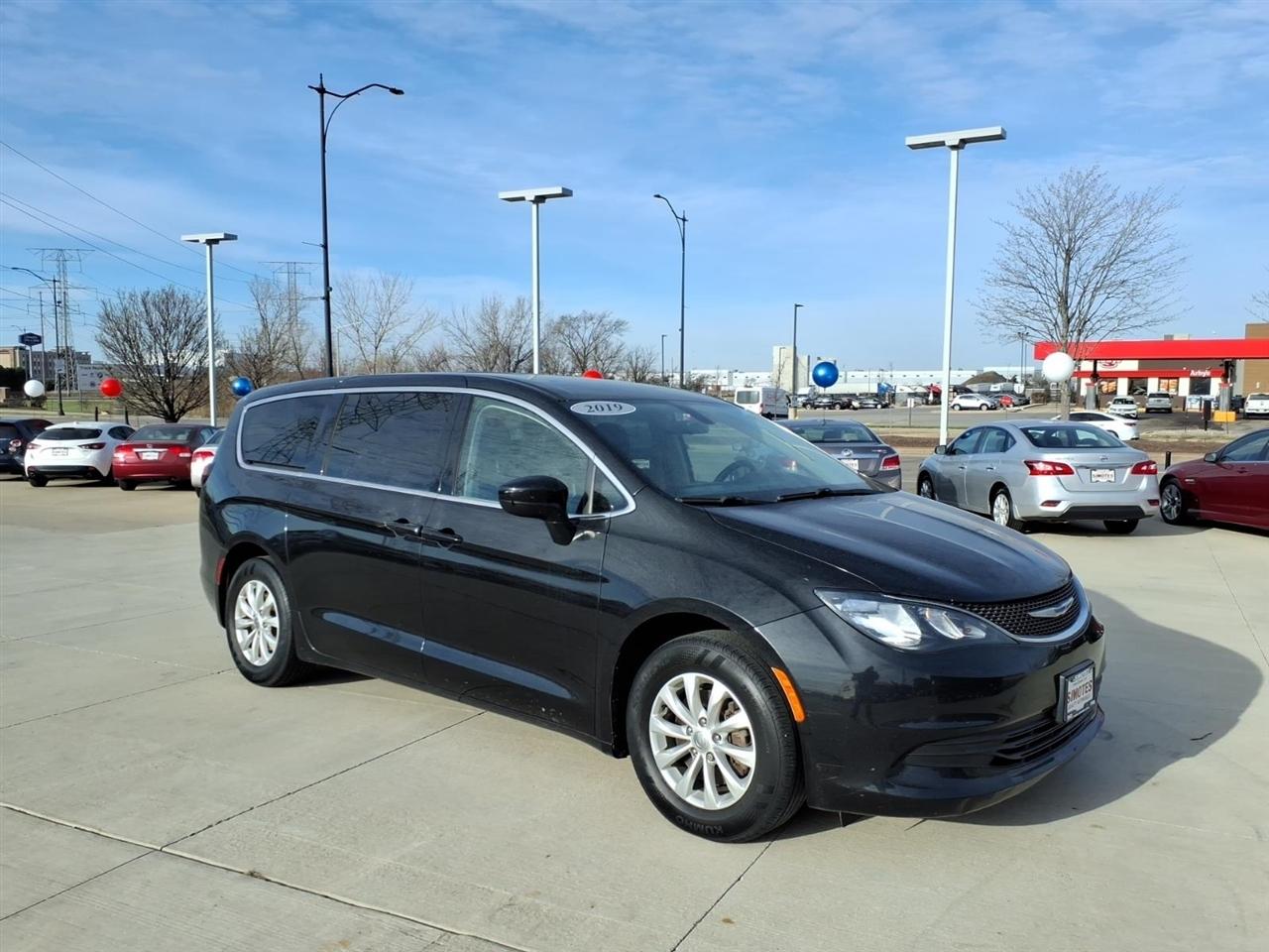 2019 Chrysler Pacifica LX FWD