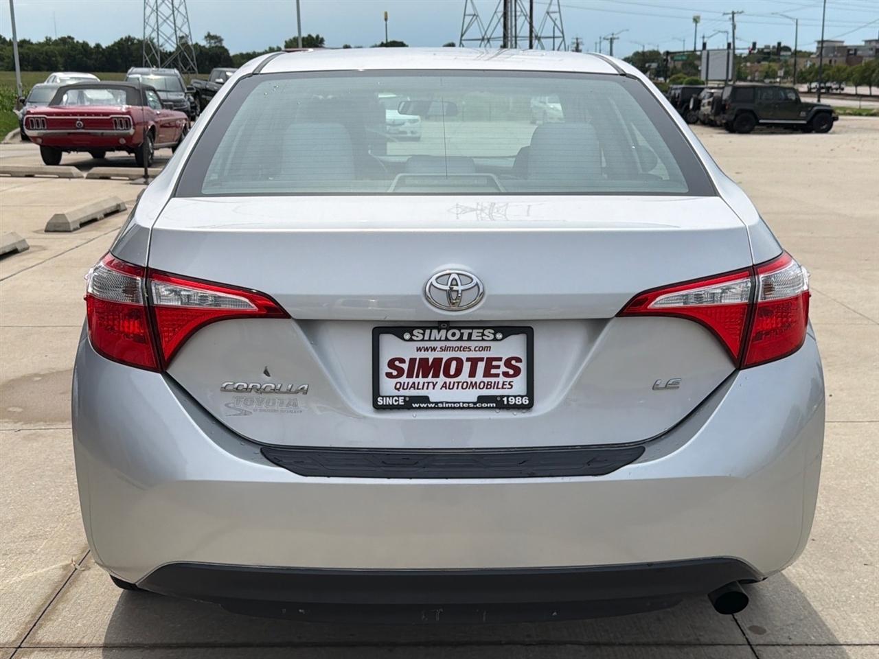 Toyota Corolla 4dr Sdn CVT LE Premium (Natl) 2015