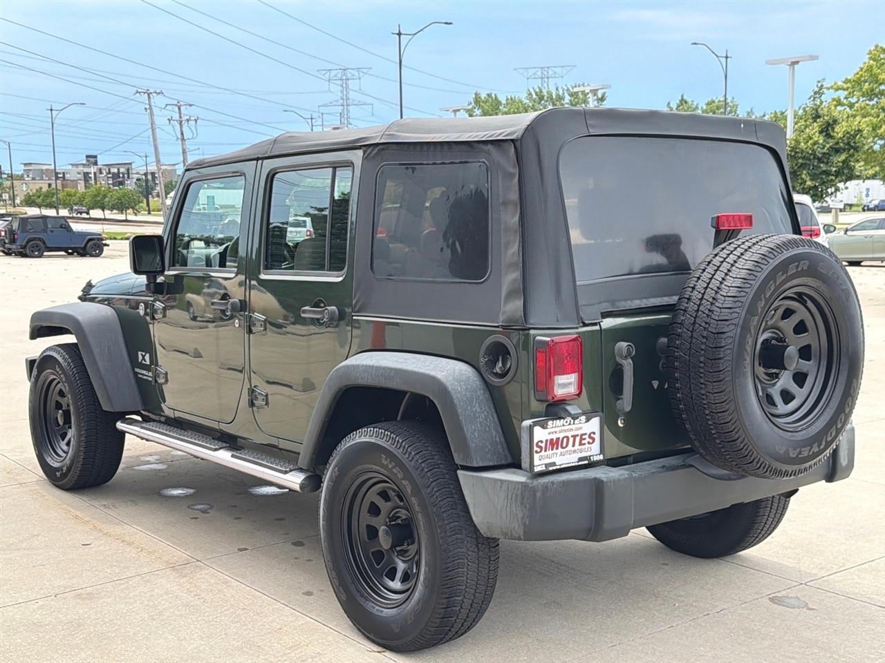 Jeep Wrangler 4WD 4dr Unlimited X 2008