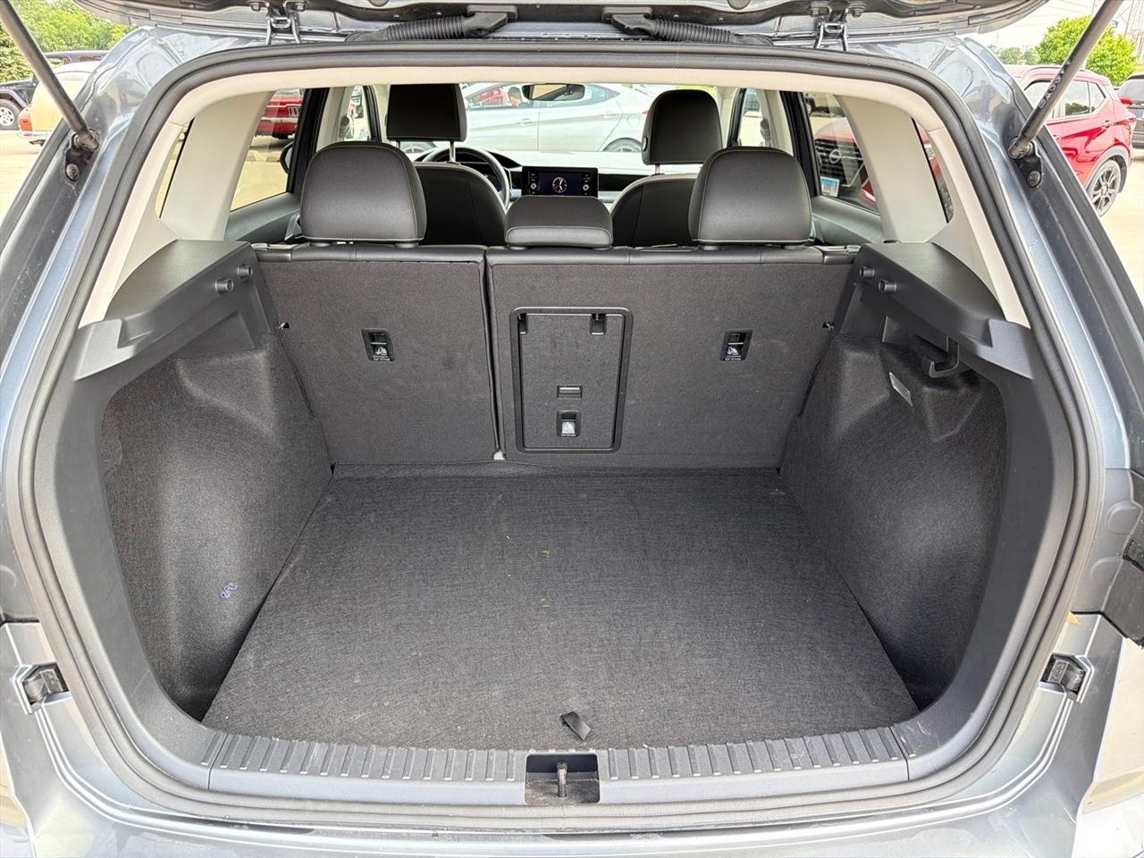 Volkswagen Taos SE 4Motion 2025