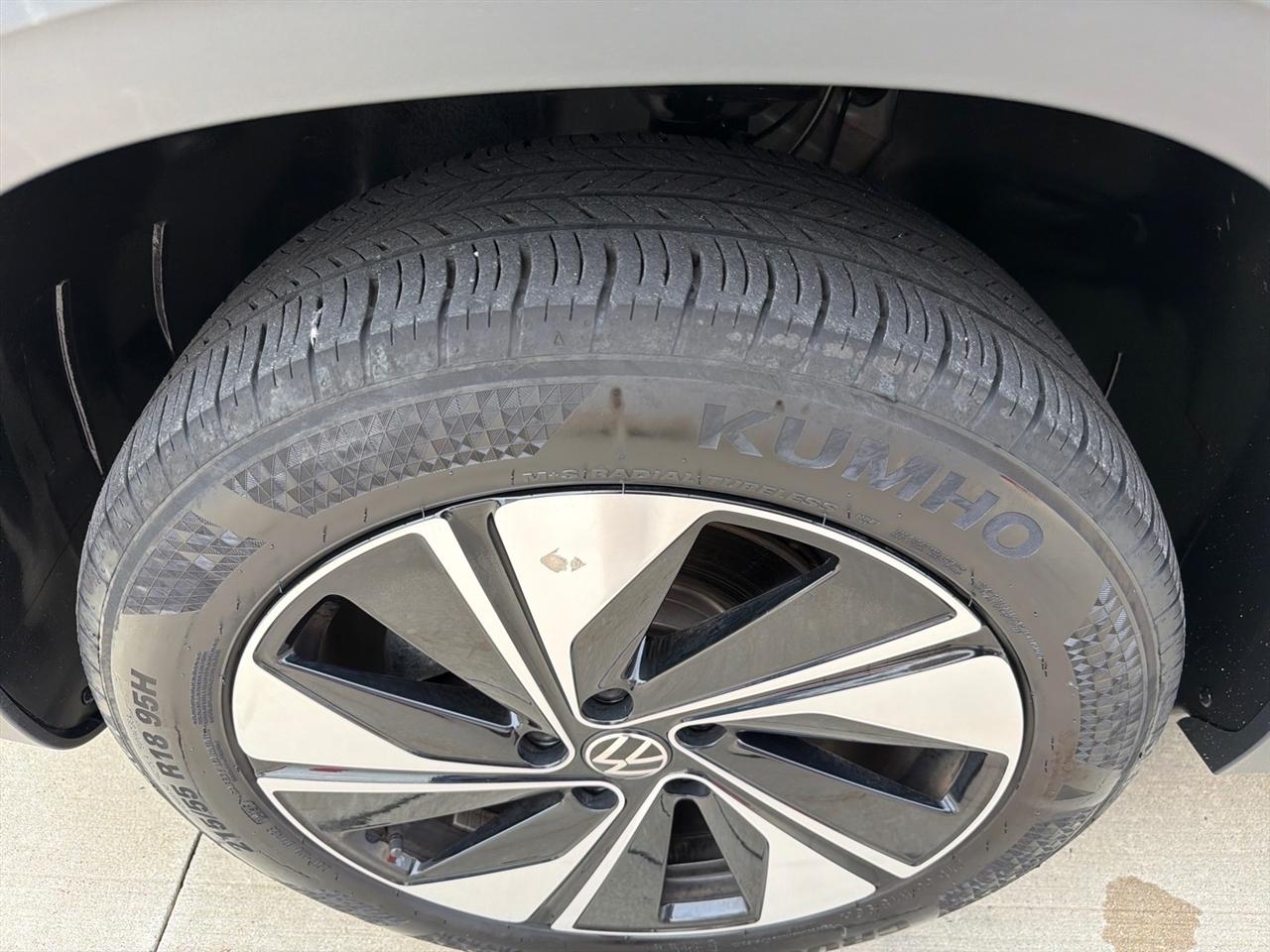 Volkswagen Taos SE 4Motion 2025