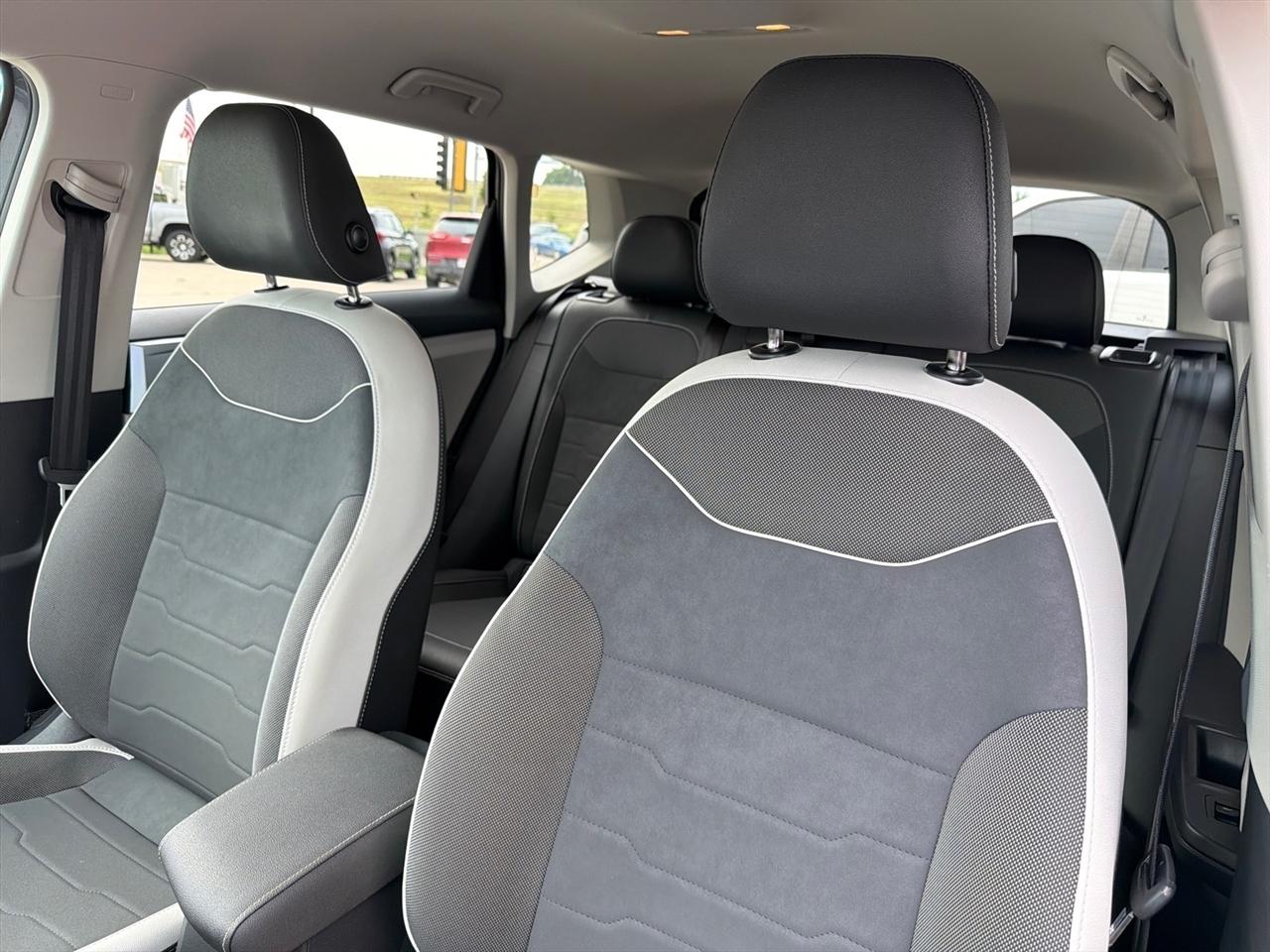 Volkswagen Taos SE 4Motion 2025