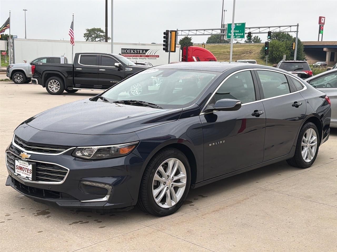 Chevrolet Malibu 4dr Sdn LT w/1LT 2017