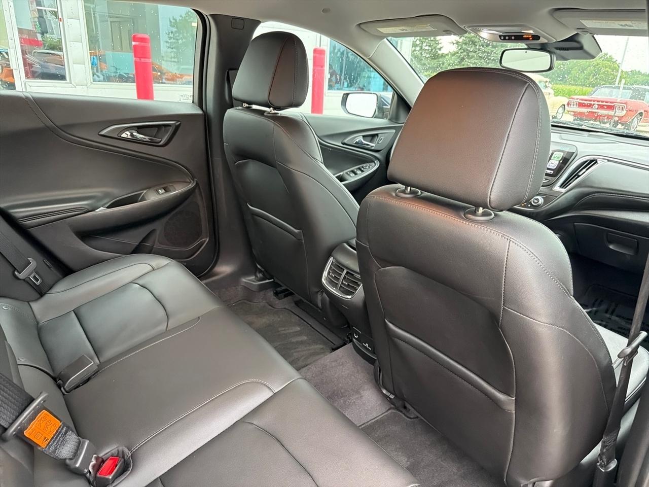 Chevrolet Malibu 4dr Sdn LT w/1LT 2017