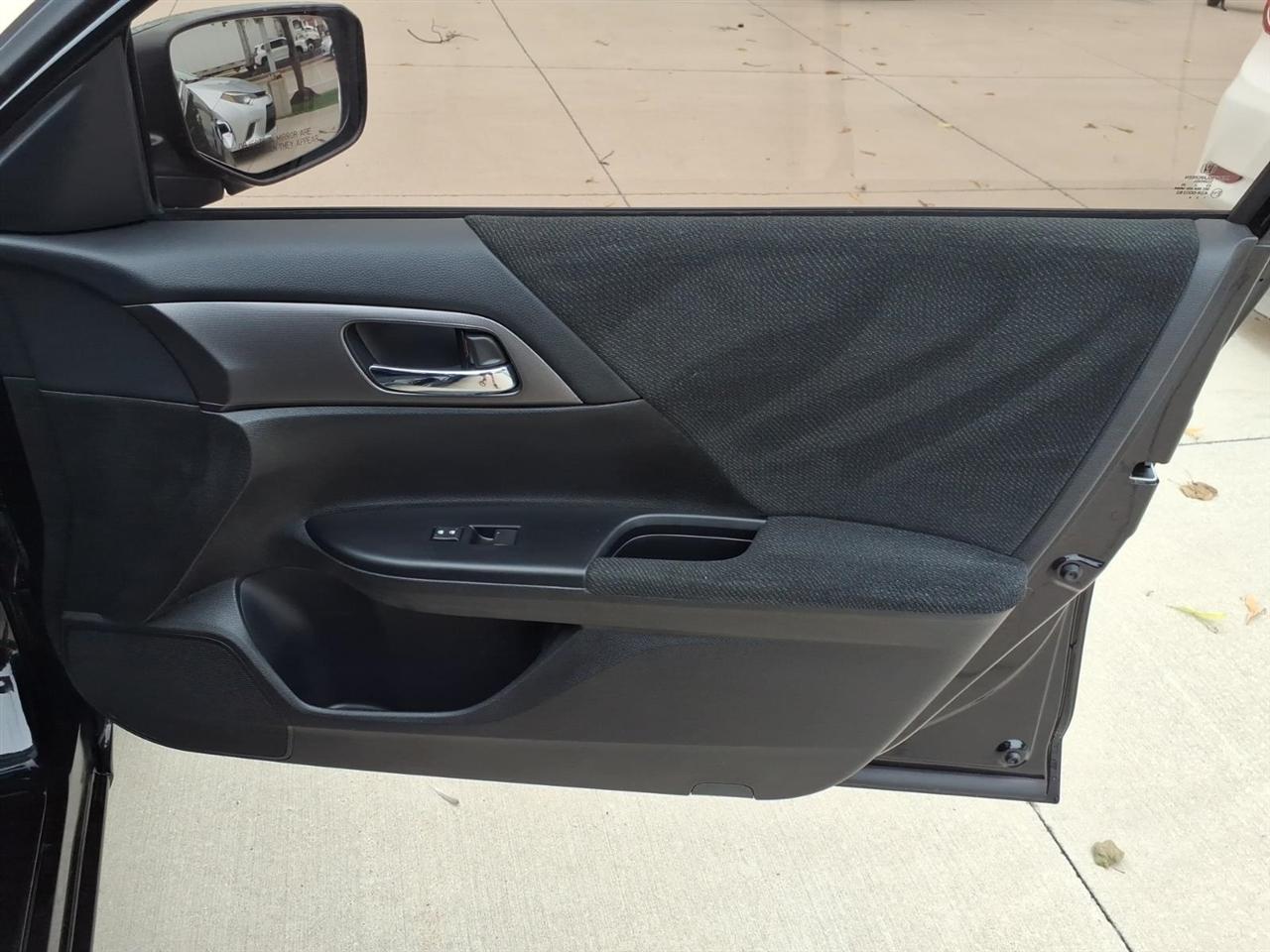 Honda Accord Sdn 4dr I4 CVT LX 2013