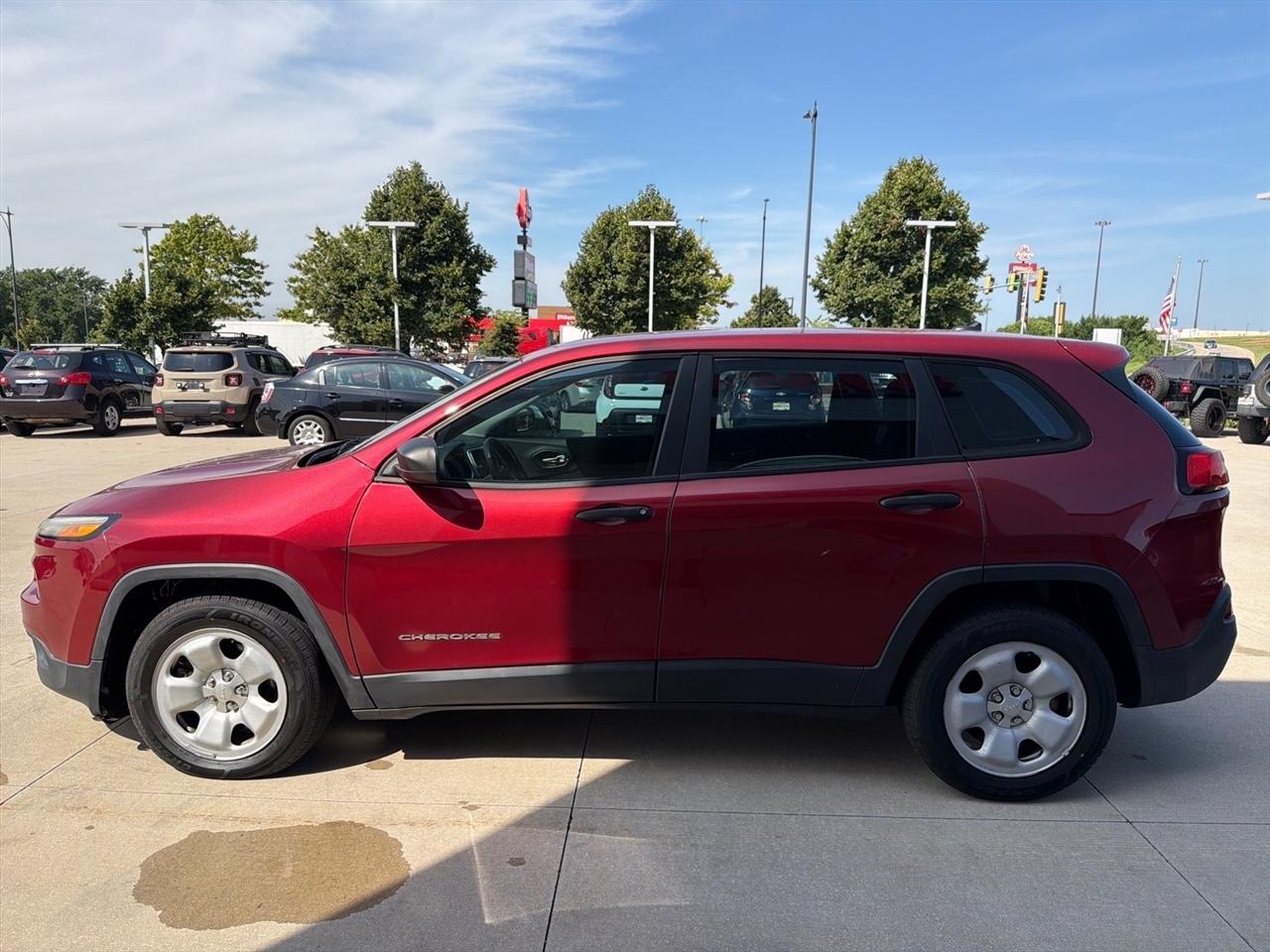 Jeep Cherokee FWD 4dr Sport 2014