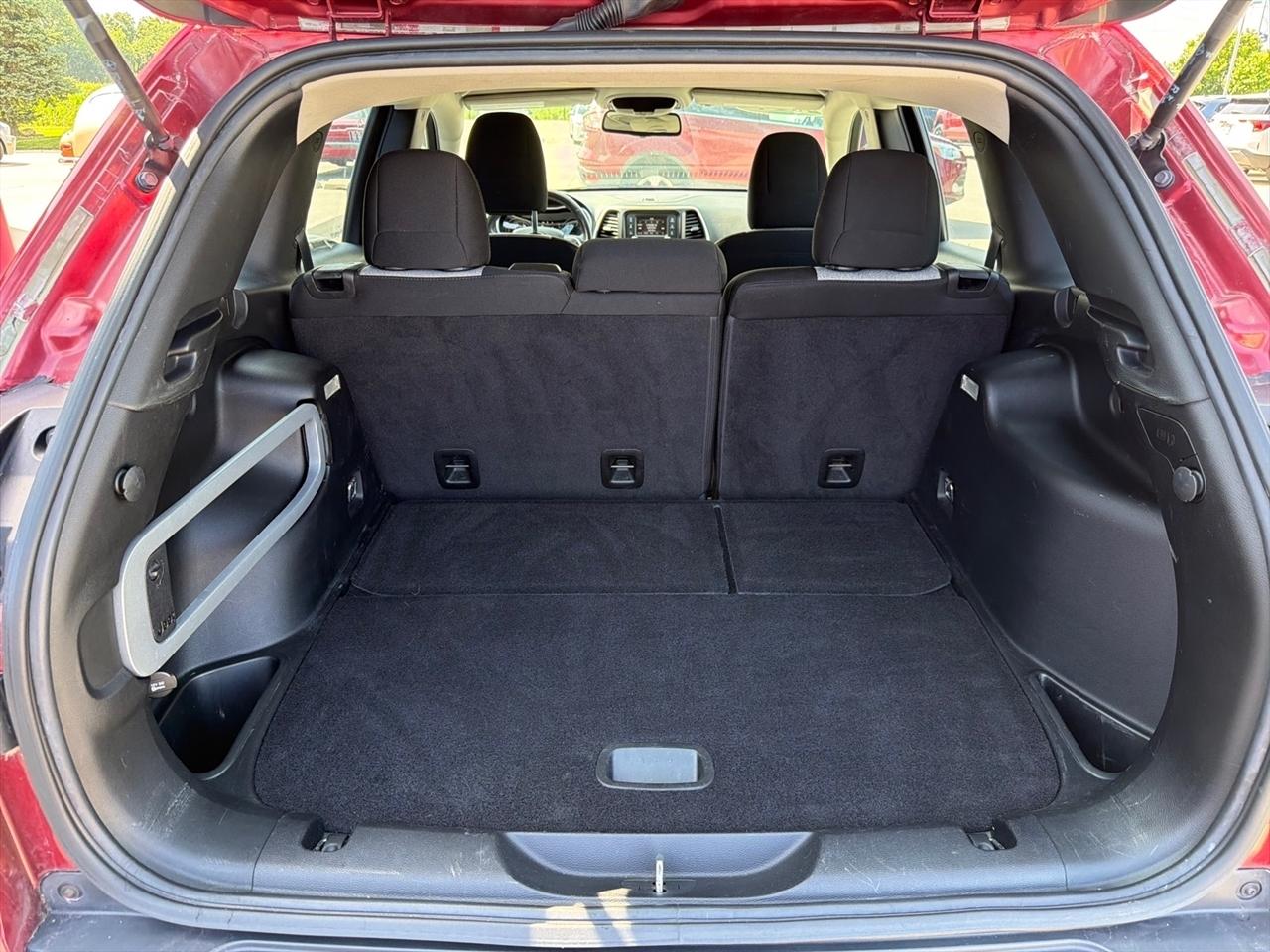 Jeep Cherokee FWD 4dr Sport 2014