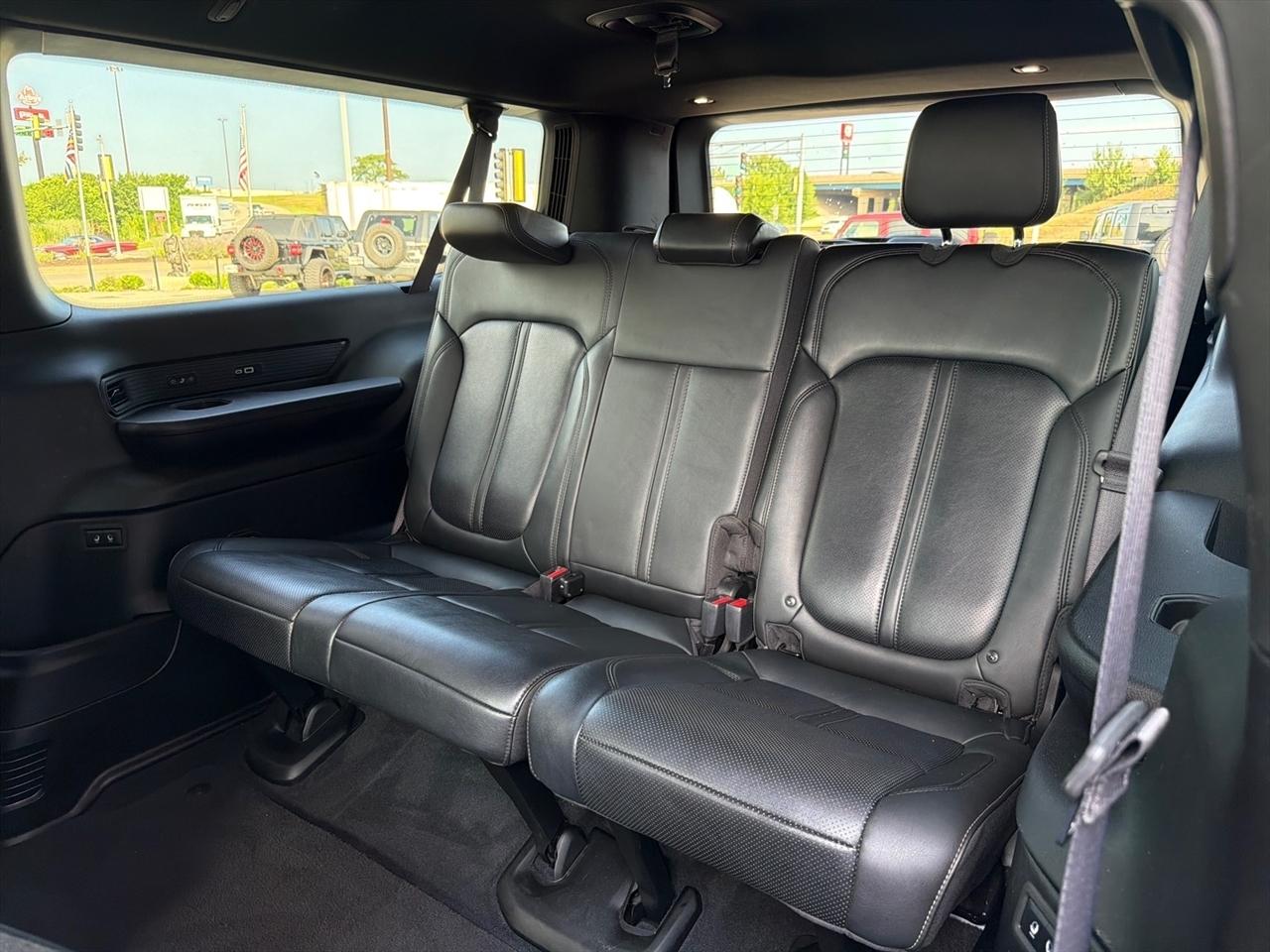 Jeep Wagoneer L Series II 4x4 2025