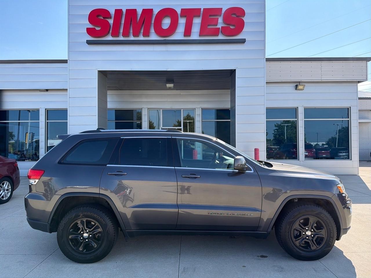 Jeep Grand Cherokee Laredo 4x4 2017