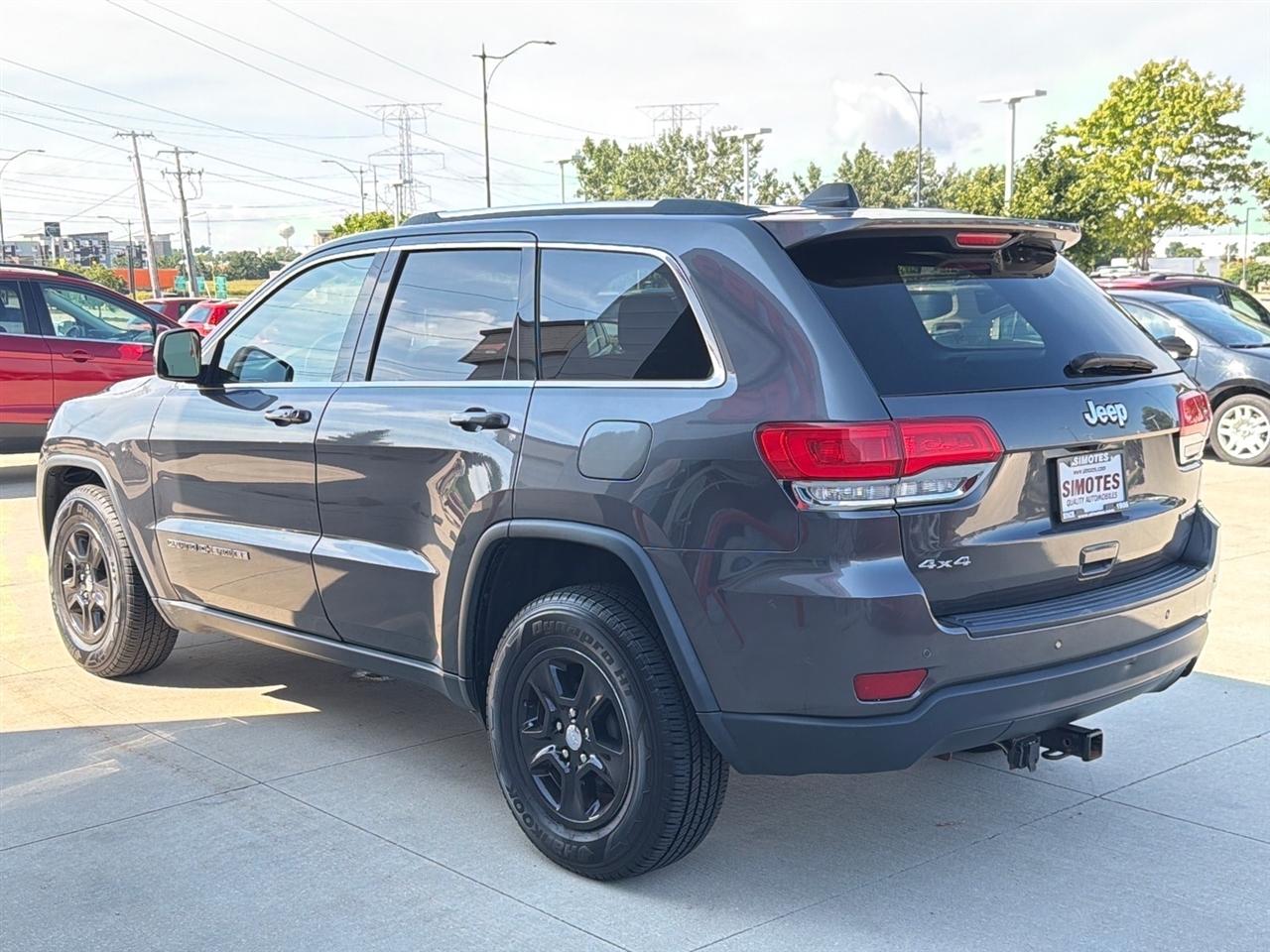 Jeep Grand Cherokee Laredo 4x4 2017