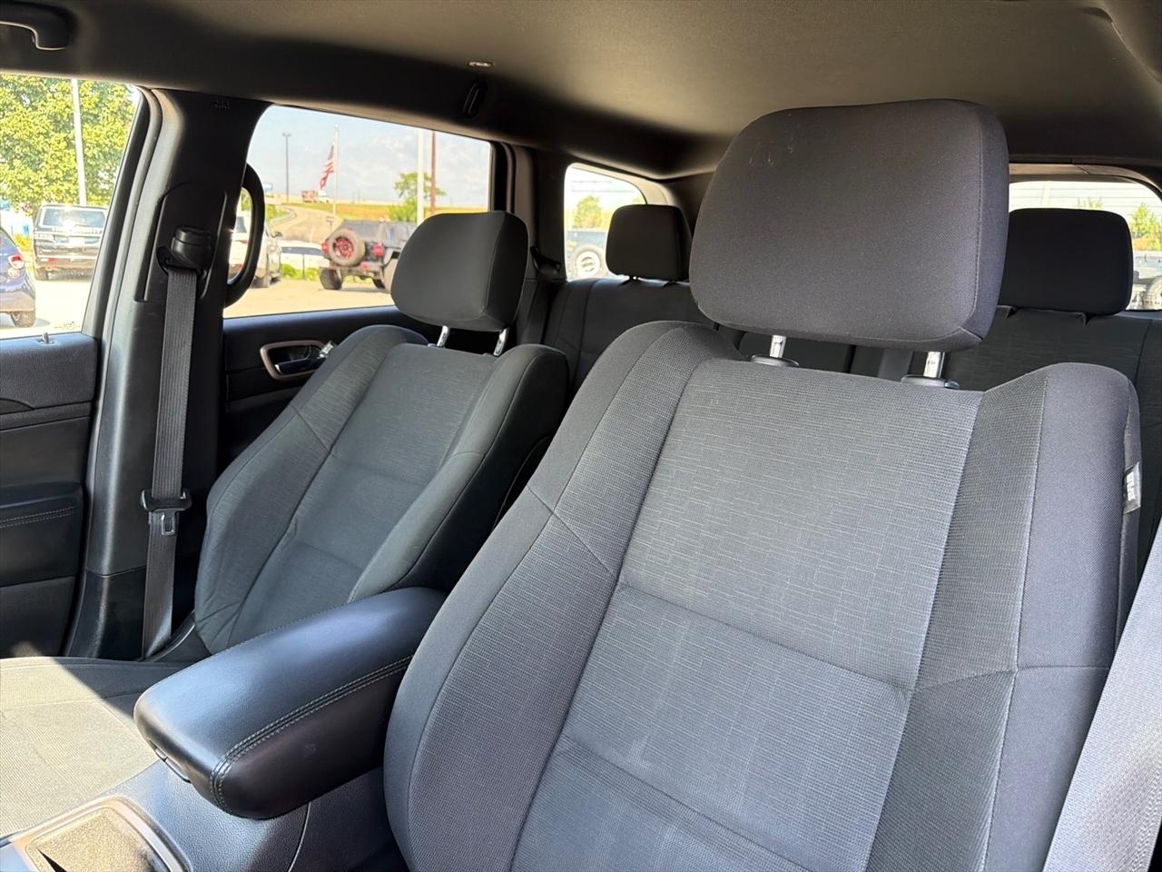 Jeep Grand Cherokee Laredo 4x4 2017