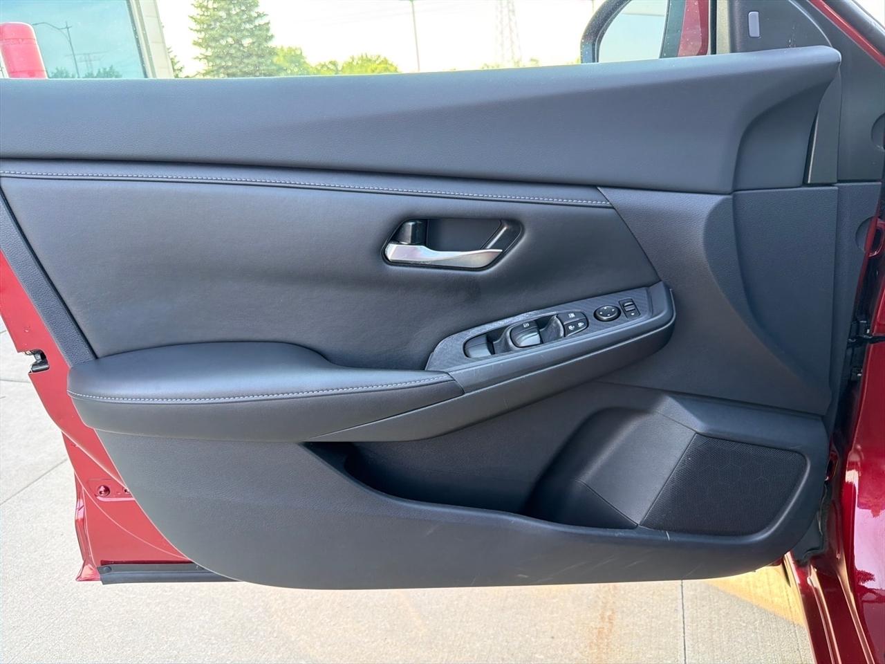Nissan Sentra SV CVT 2021