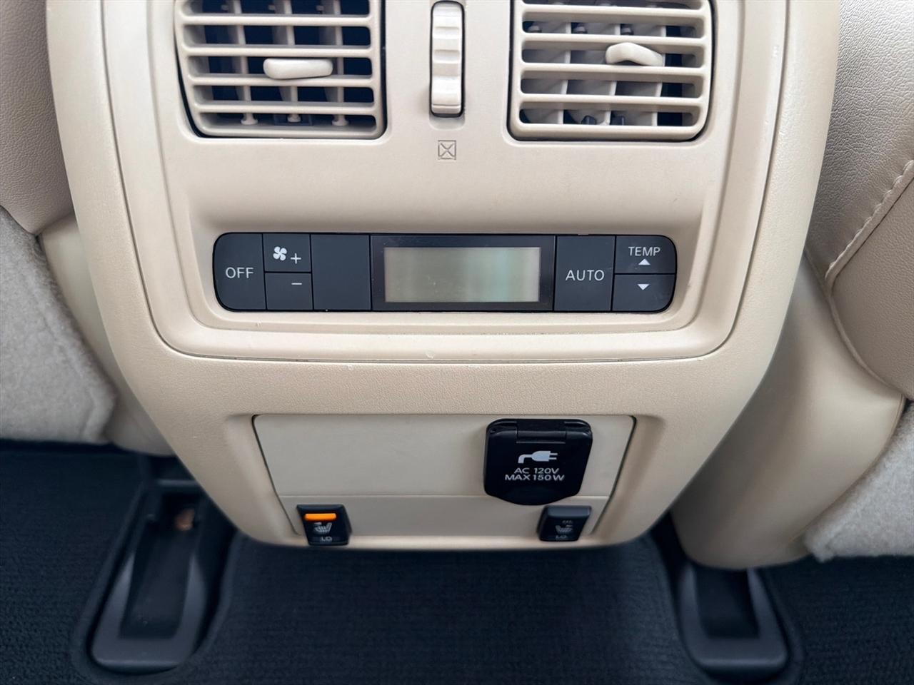 Nissan Pathfinder 4WD 4dr Platinum 2016