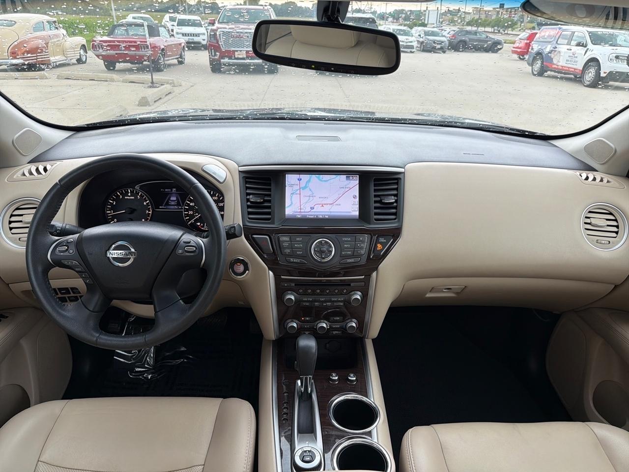 Nissan Pathfinder 4WD 4dr Platinum 2016
