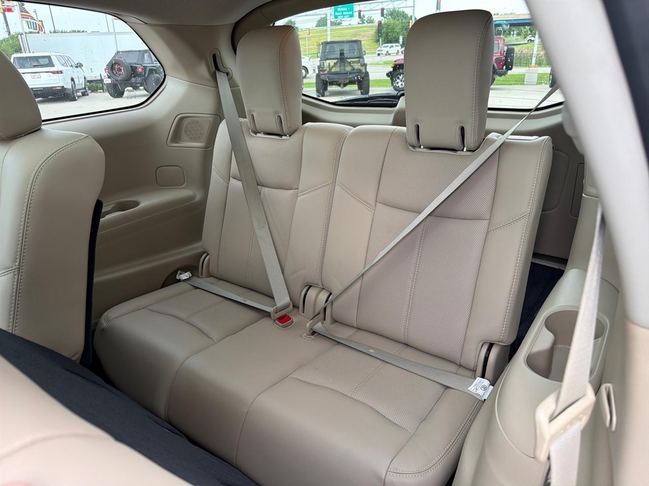 Nissan Pathfinder 4WD 4dr Platinum 2016