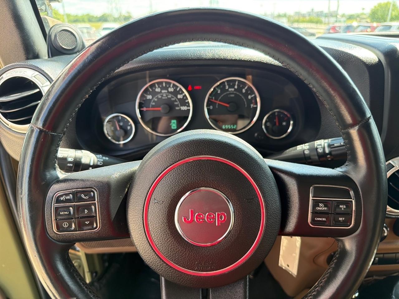 Jeep Wrangler Unlimited 4WD 4dr Rubicon 2013