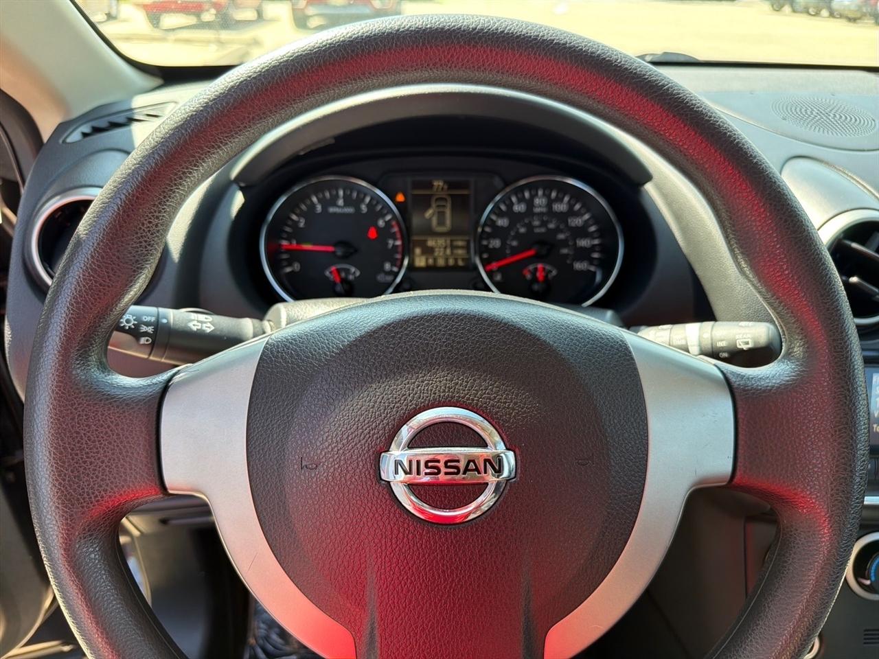 Nissan Rogue Select FWD 4dr S 2015