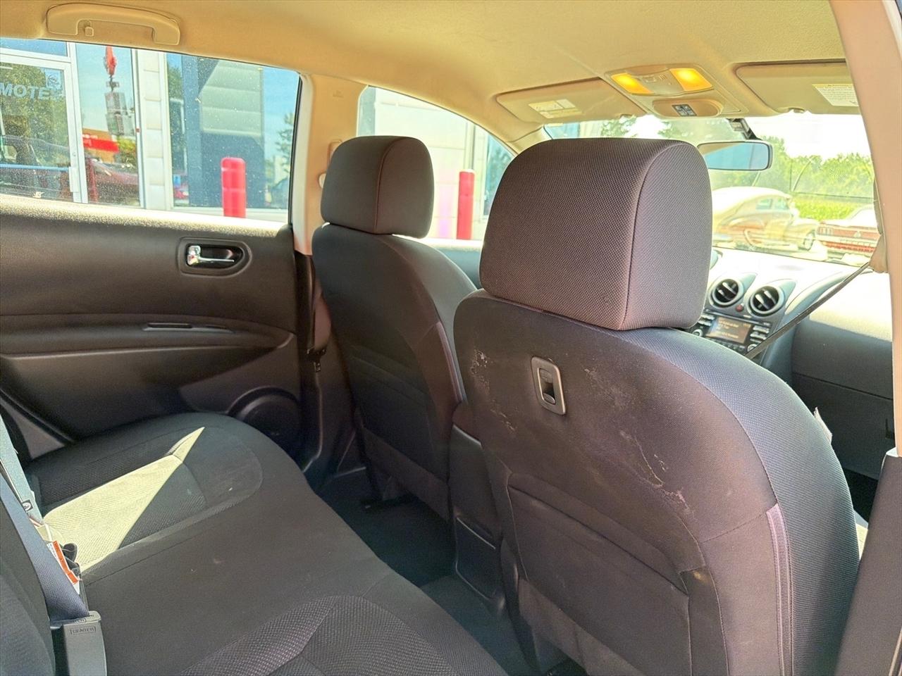 Nissan Rogue Select FWD 4dr S 2015