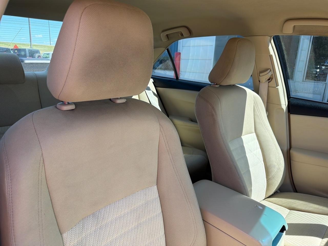Toyota Camry 4dr Sdn I4 Auto SE w/Special Edition Pkg (Natl) 2016