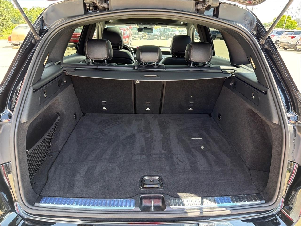 Mercedes-Benz GLC GLC 300 4MATIC SUV 2022